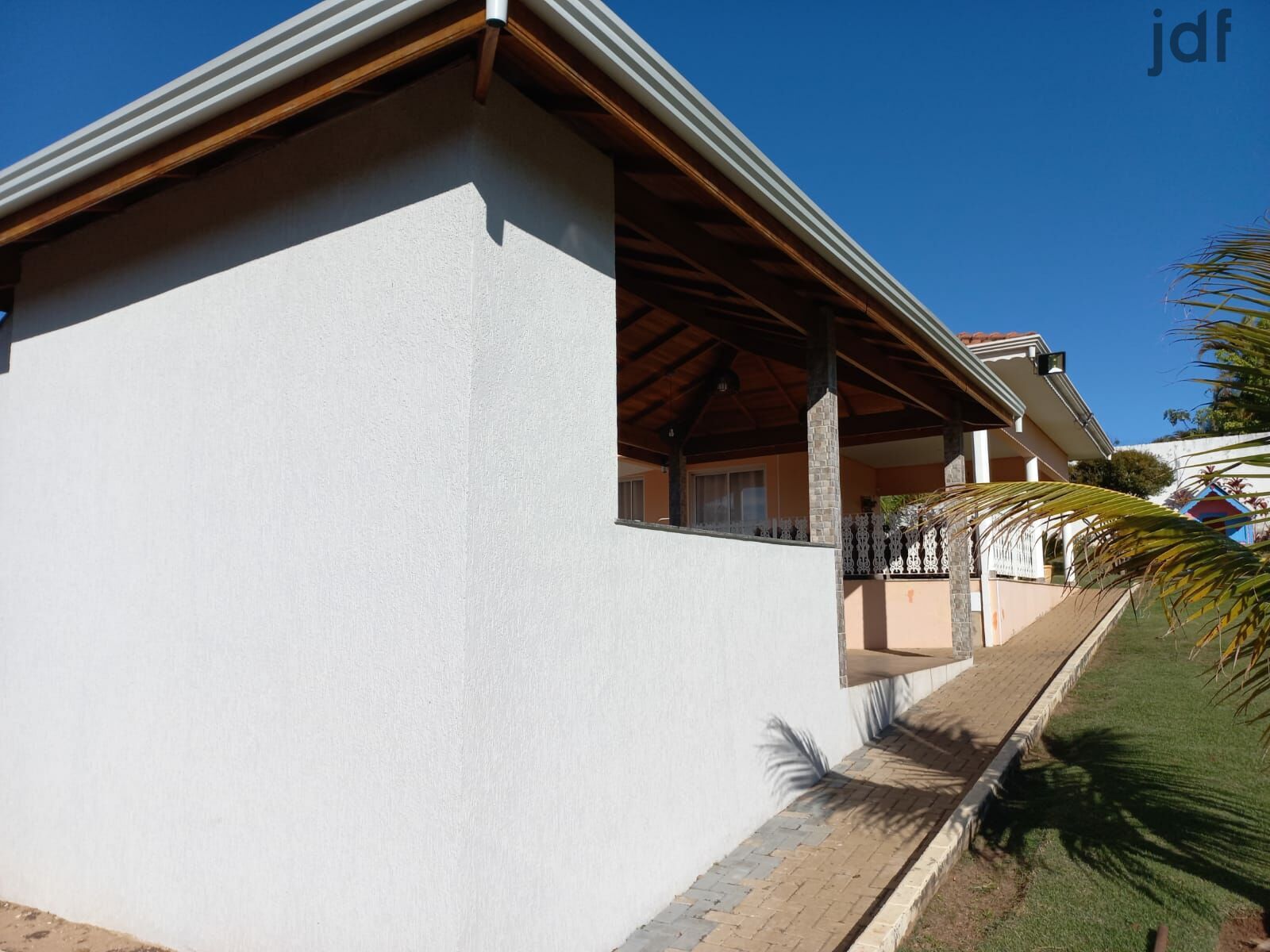Chácara em Porta do Sol, Mairinque - Chácara semi nova com terreno plano E LINDO JARDIM - Foto 9
