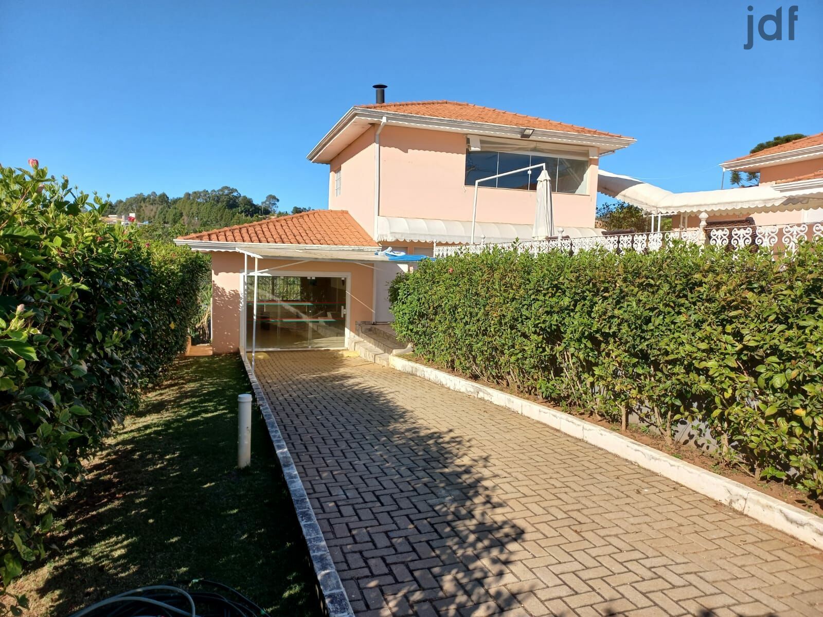 Chácara em Porta do Sol, Mairinque - Chácara semi nova com terreno plano E LINDO JARDIM - Foto 11