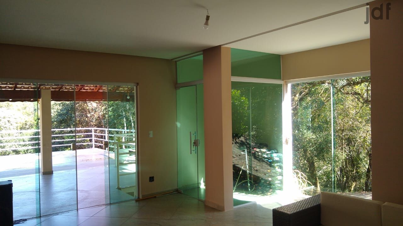 Chácara em Porta do Sol, Mairinque - Chácara em Porta do Sol, Mairinque/SP , semi nova com 4 suítes sendo 1 master - Foto 19