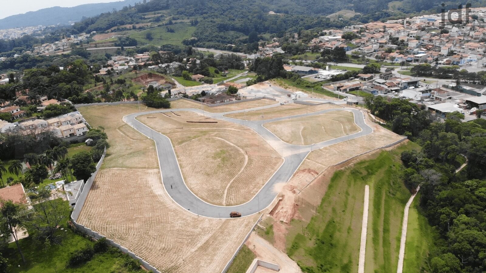 Terreno em Jardim Villaça, São Roque - Terreno em Condomínio em Jardim Villaça, São Roque/SP - Foto 1