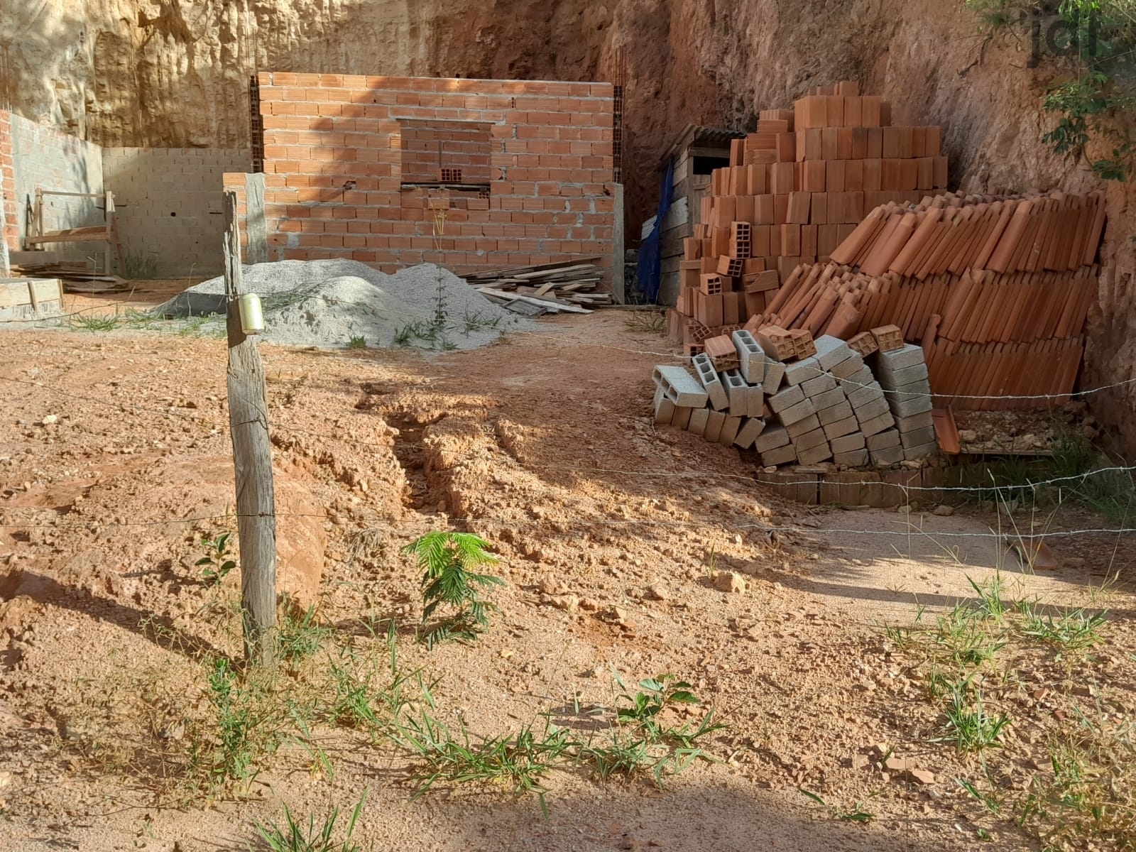 Terreno em Moreiras, Mairinque - Terreno em Moreiras, Mairinque/SP com construção iniciada - Foto 16