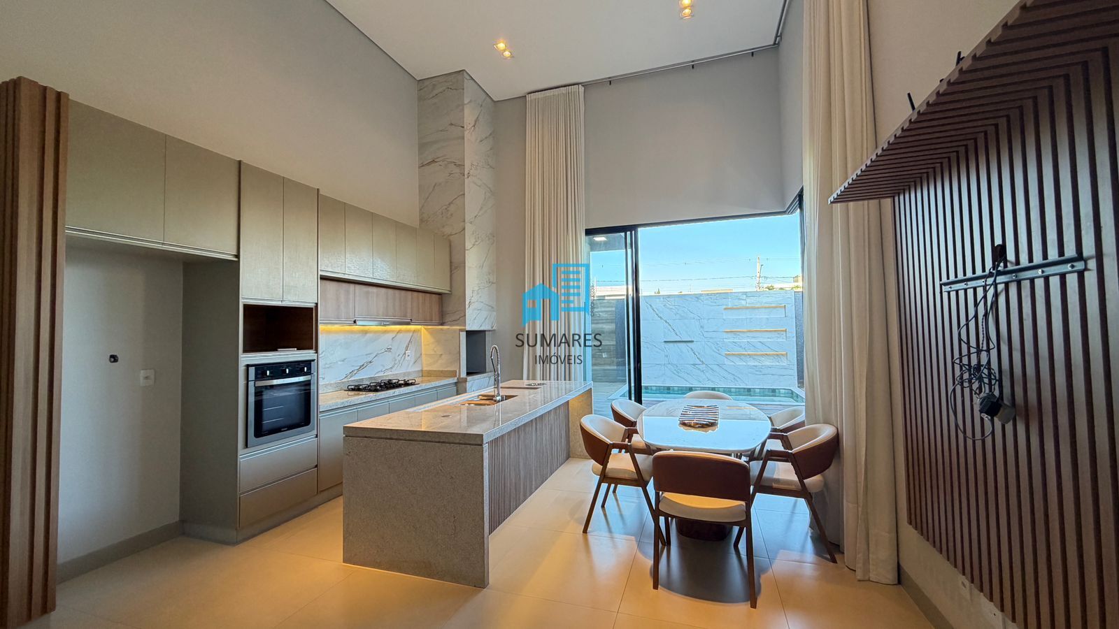 Casa com 3 quartos à venda, 379m² — foto 9 de 33