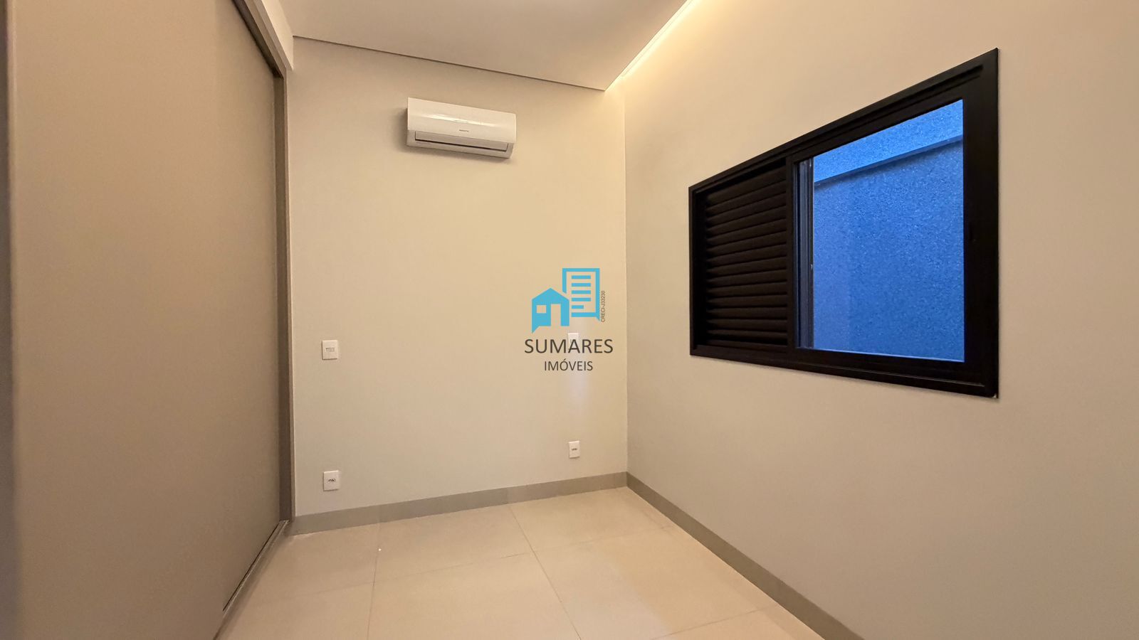 Casa com 3 quartos à venda, 379m² — foto 20 de 33