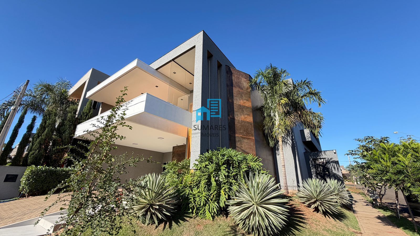 Casa com 3 quartos à venda, 379m² — foto 4 de 33