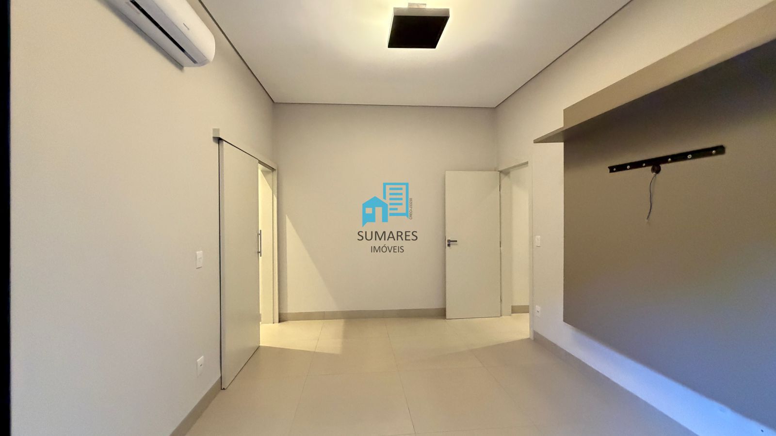 Casa com 3 quartos à venda, 379m² — foto 16 de 33