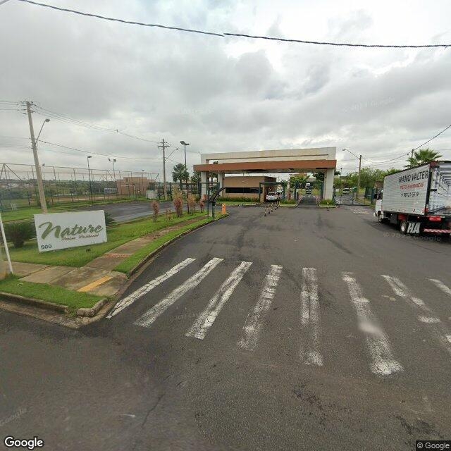 Imagem estática do "Street View" da localização