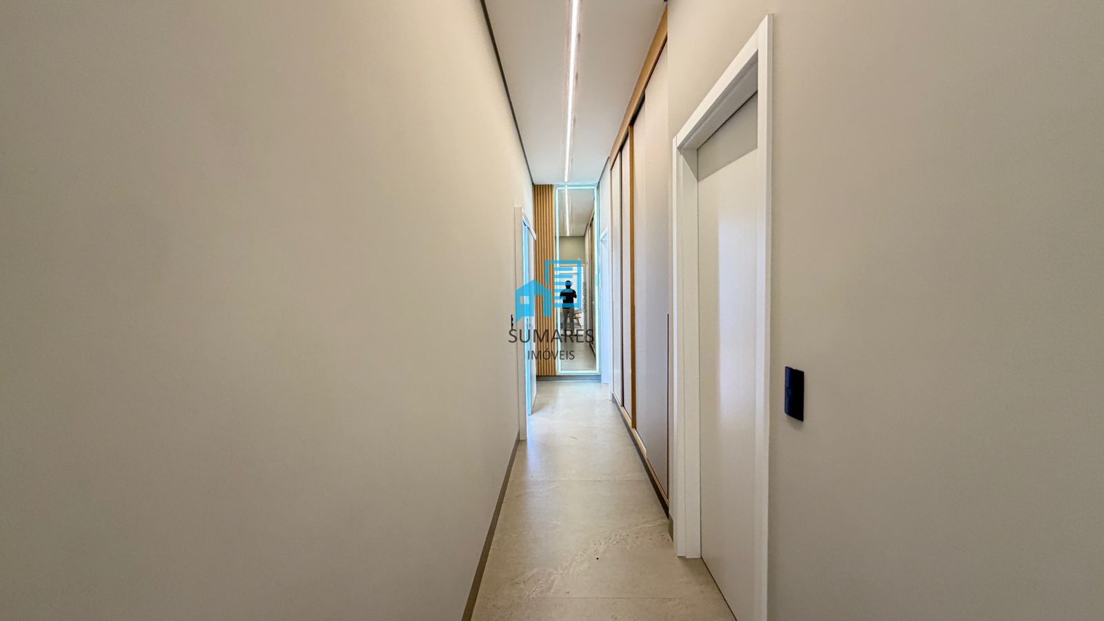 Casa com 3 quartos à venda, 253m² — foto 14 de 33