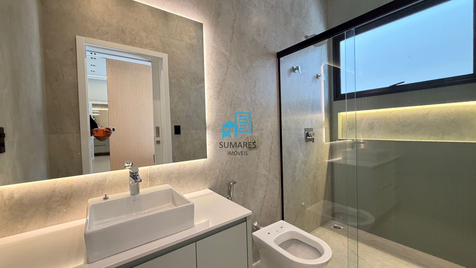 Casa com 3 quartos à venda, 253m² — foto 21 de 33