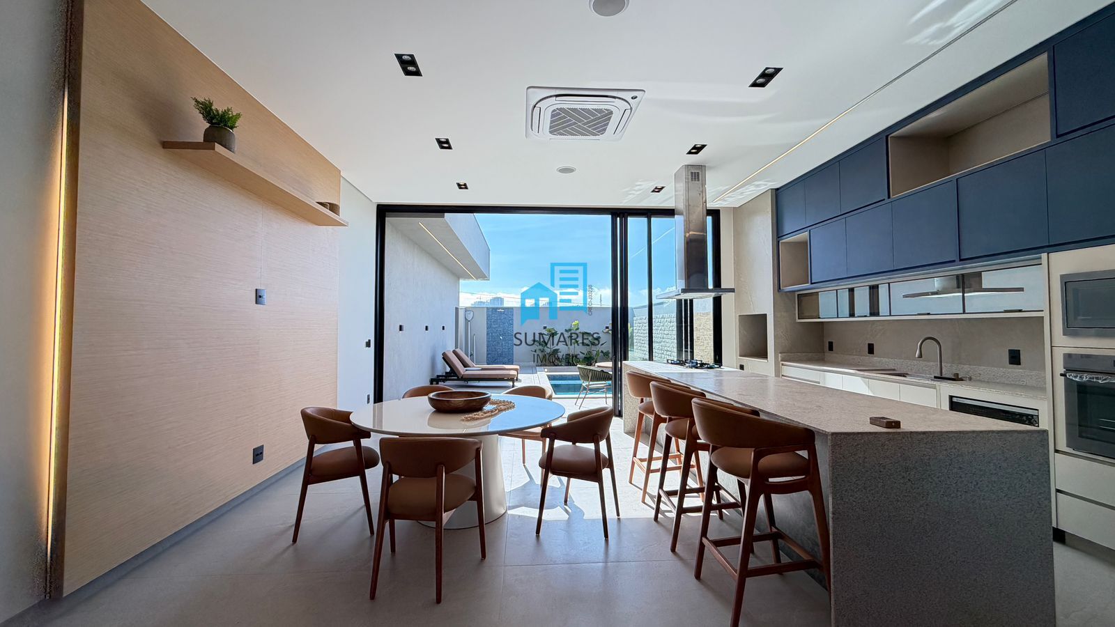 Casa com 3 quartos à venda, 253m² — foto 11 de 33