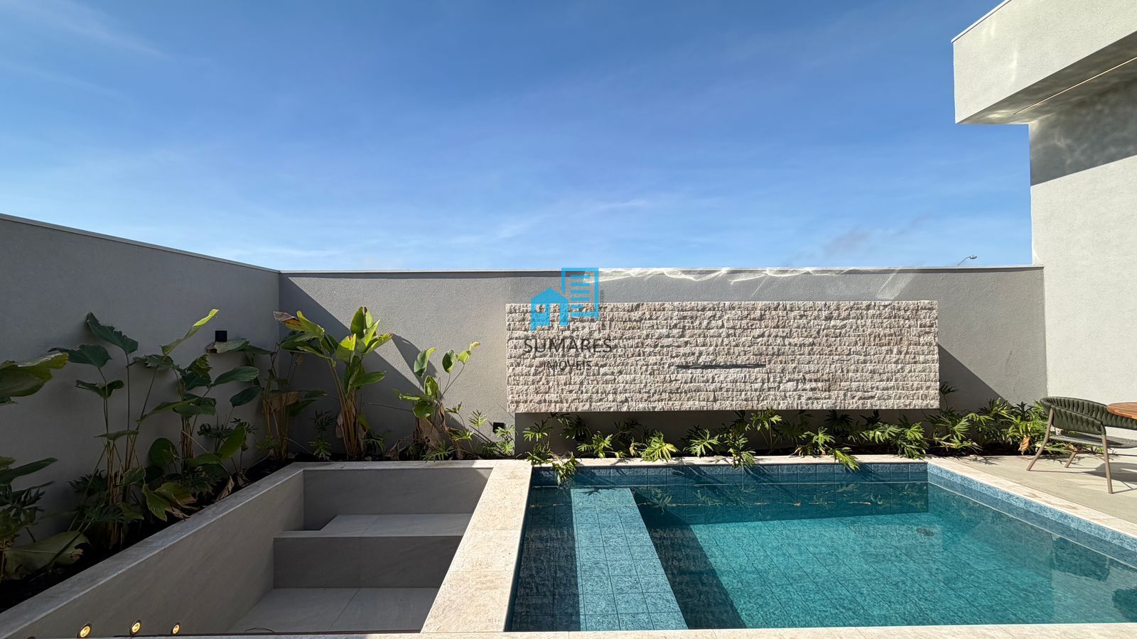 Casa com 3 quartos à venda, 253m² — foto 28 de 33