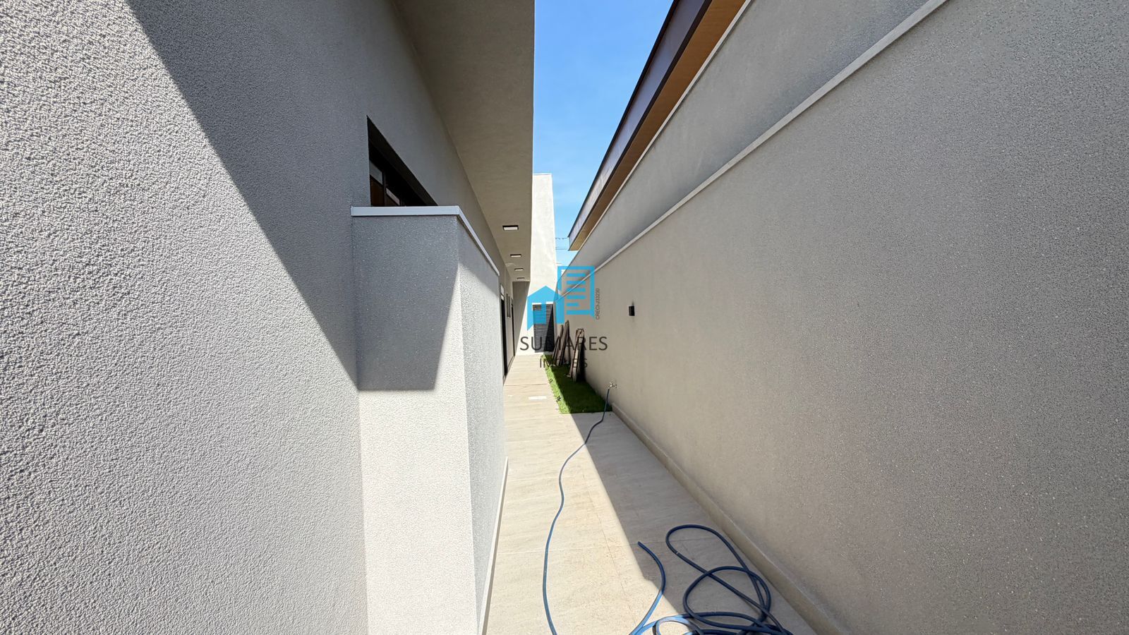Casa com 3 quartos à venda, 253m² — foto 32 de 33