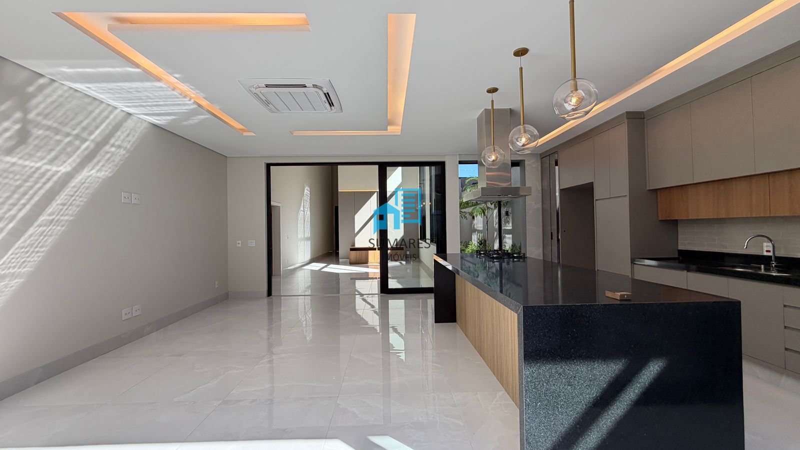 Casa com 3 quartos à venda, 230m² — foto 14 de 33