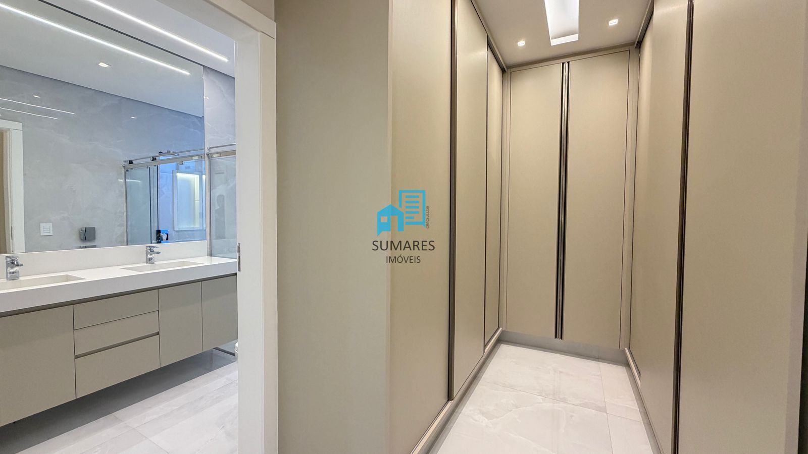 Casa com 3 quartos à venda, 230m² — foto 32 de 33