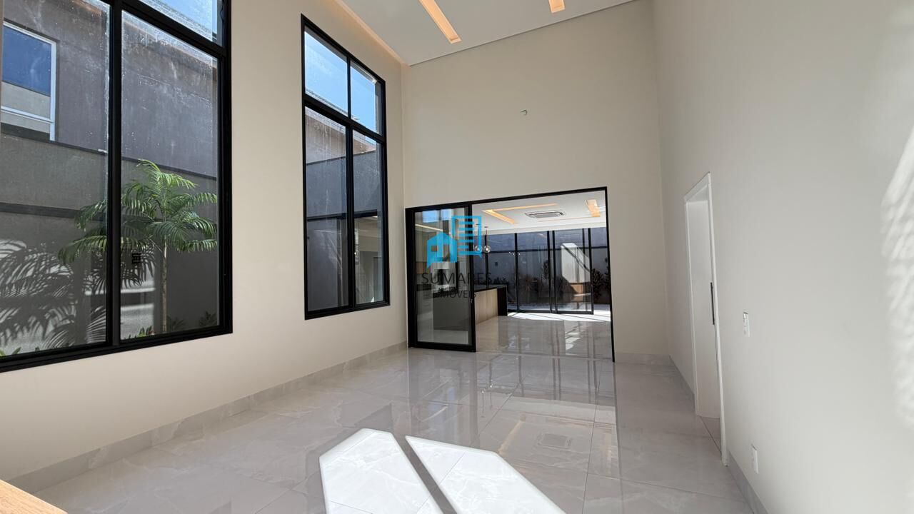 Casa com 3 quartos à venda, 230m² — foto 10 de 33