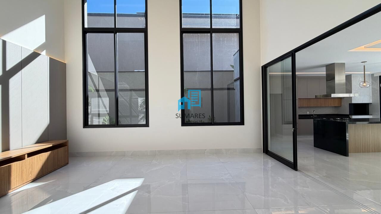 Casa com 3 quartos à venda, 230m² — foto 8 de 33