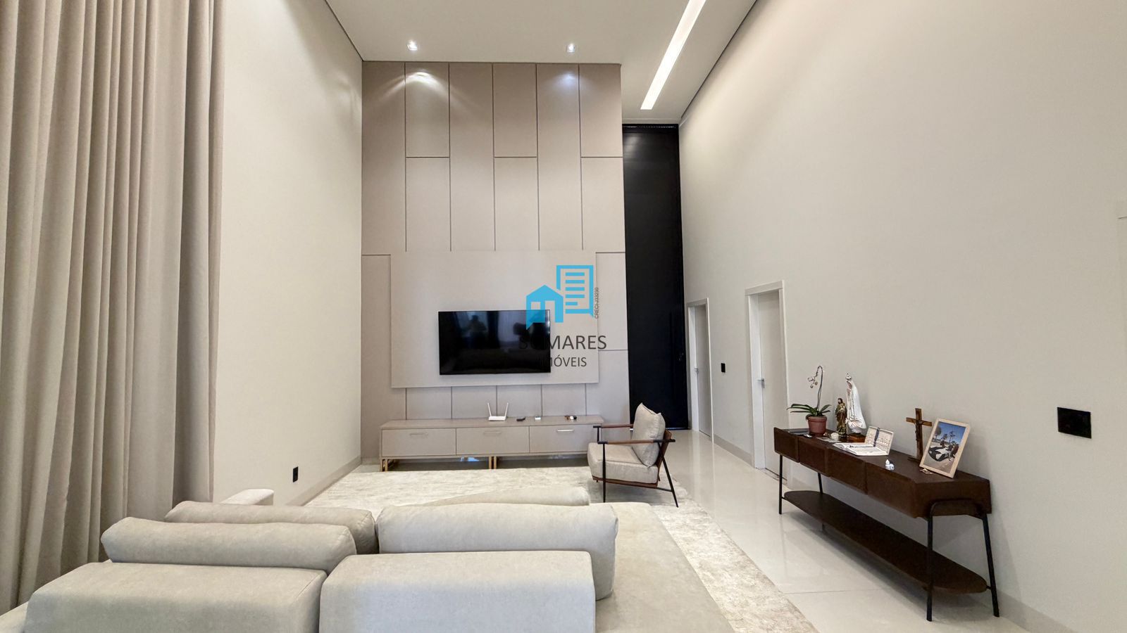 Casa de Condomínio com 3 quartos à venda, 200m² — foto 23 de 42