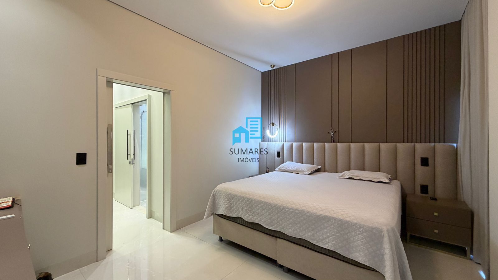 Casa de Condomínio com 3 quartos à venda, 200m² — foto 27 de 42