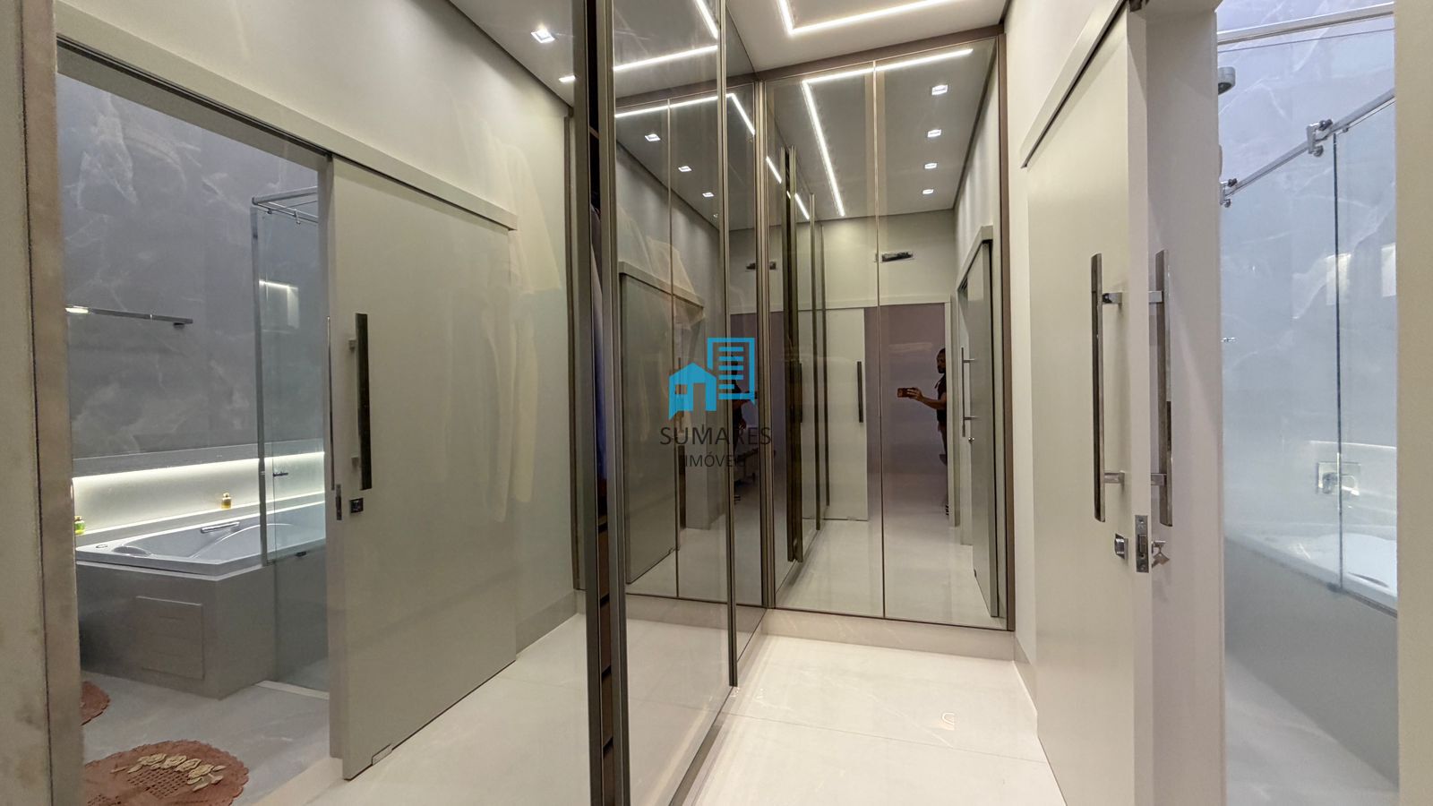 Casa de Condomínio com 3 quartos à venda, 200m² — foto 19 de 42