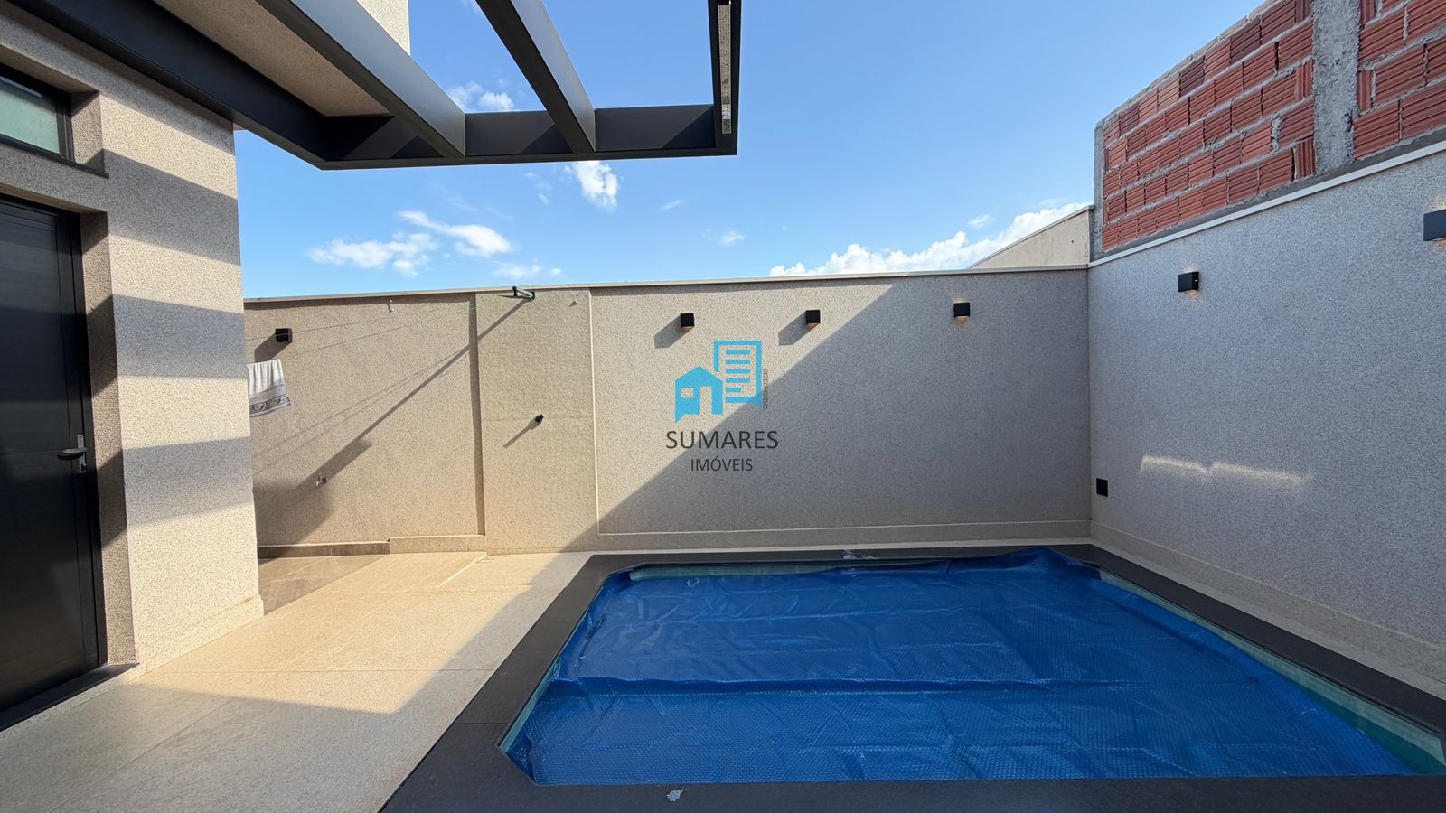 Casa de Condomínio com 3 quartos à venda, 200m² — foto 13 de 42