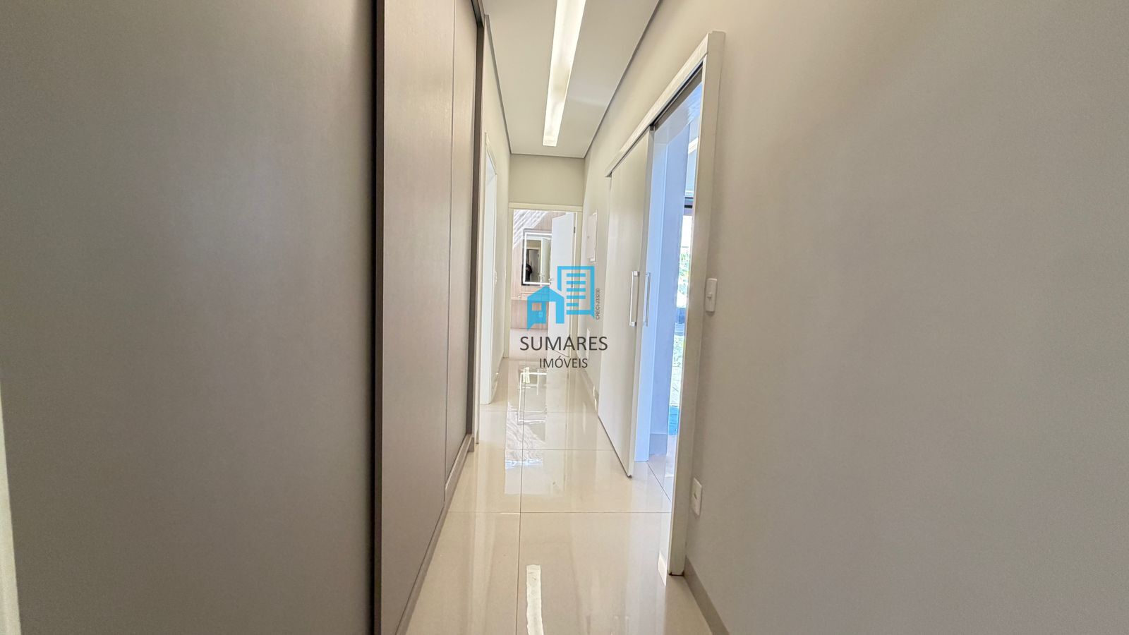 Casa com 3 quartos à venda, 212m² — foto 20 de 32