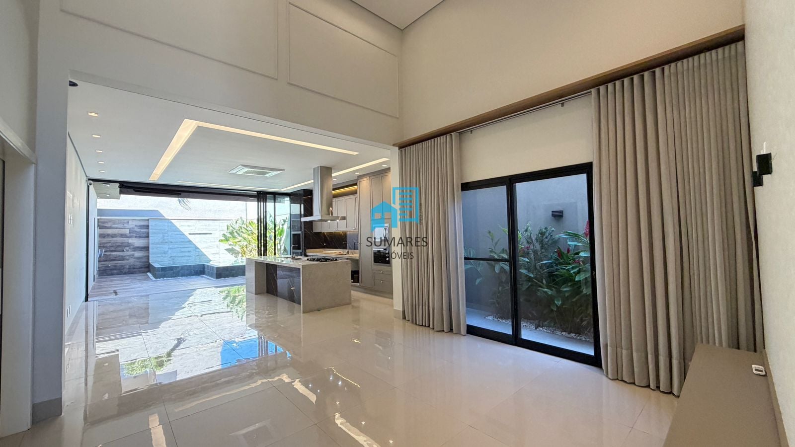 Casa com 3 quartos à venda, 212m² — foto 5 de 32