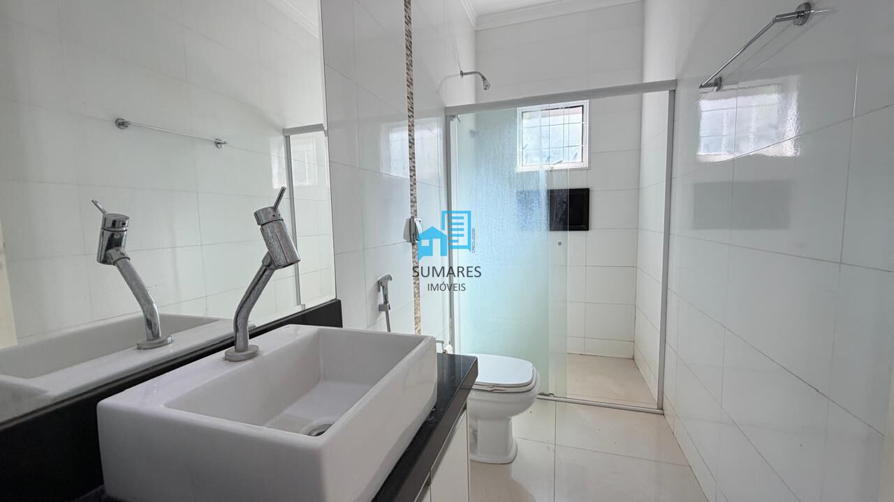 Casa com 3 quartos à venda, 140m² — foto 21 de 25