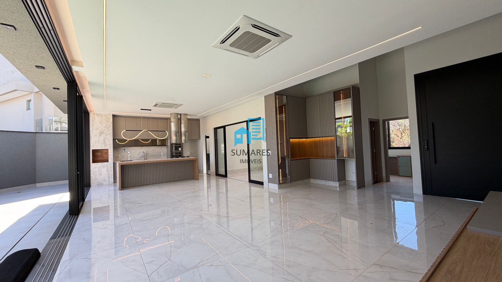Casa com 4 quartos à venda, 299m² — foto 10 de 45