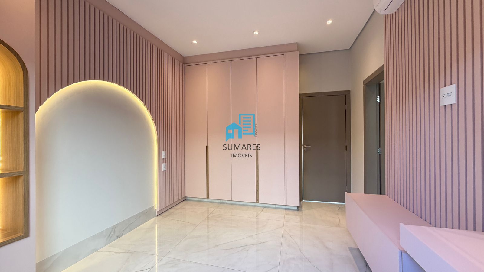 Casa com 4 quartos à venda, 299m² — foto 26 de 45