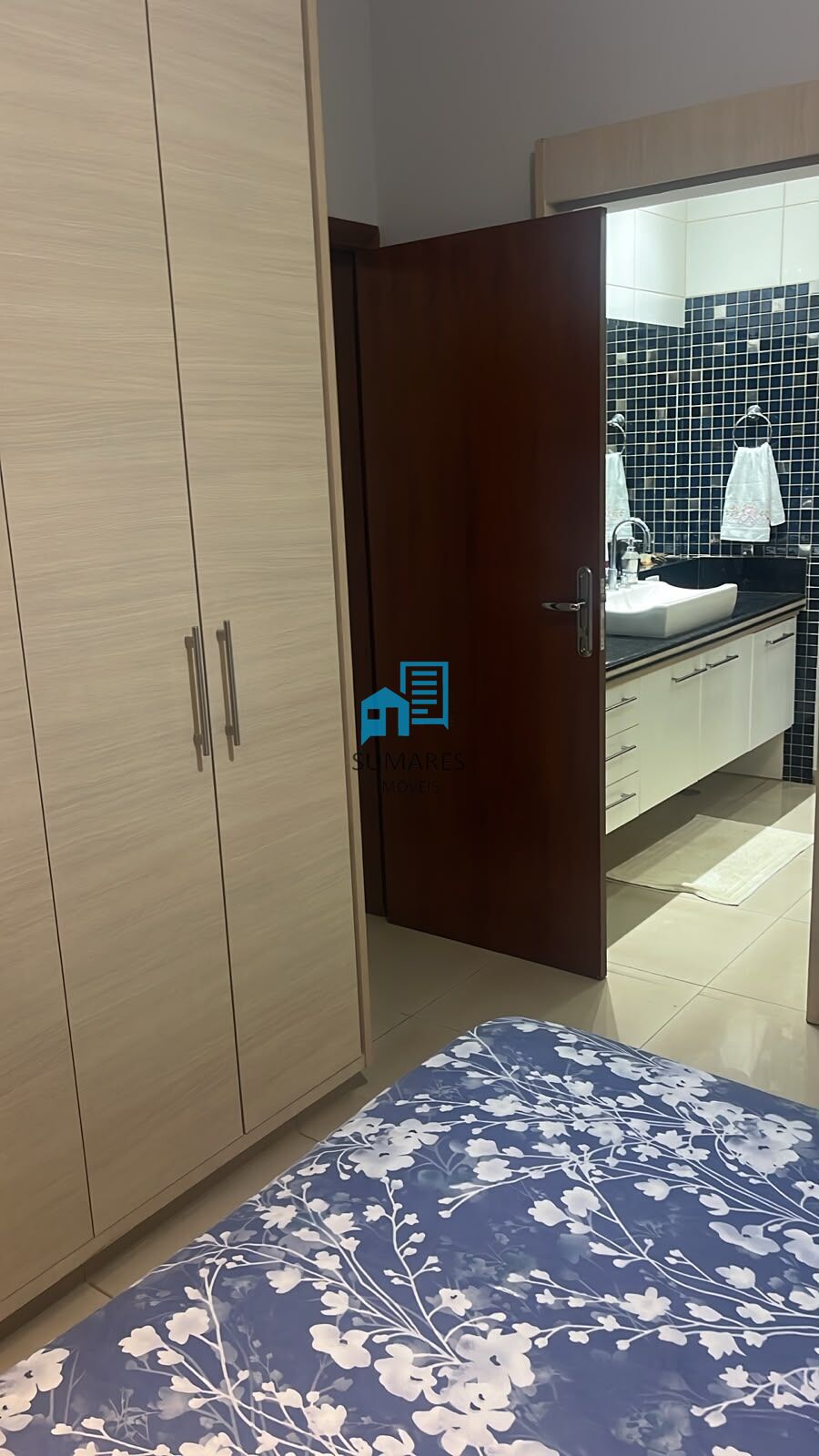 Casa com 3 quartos à venda, 270m² — foto 16 de 44