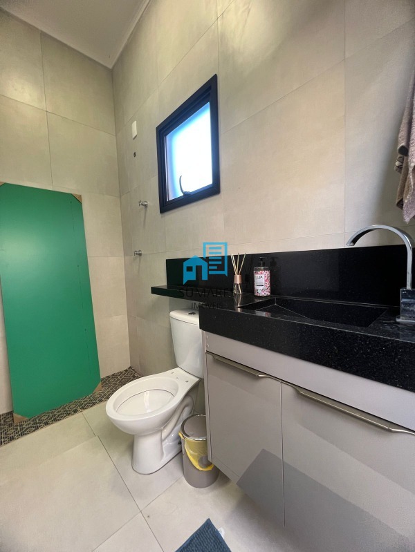 Casa com 3 quartos à venda, 231m² — foto 5 de 12