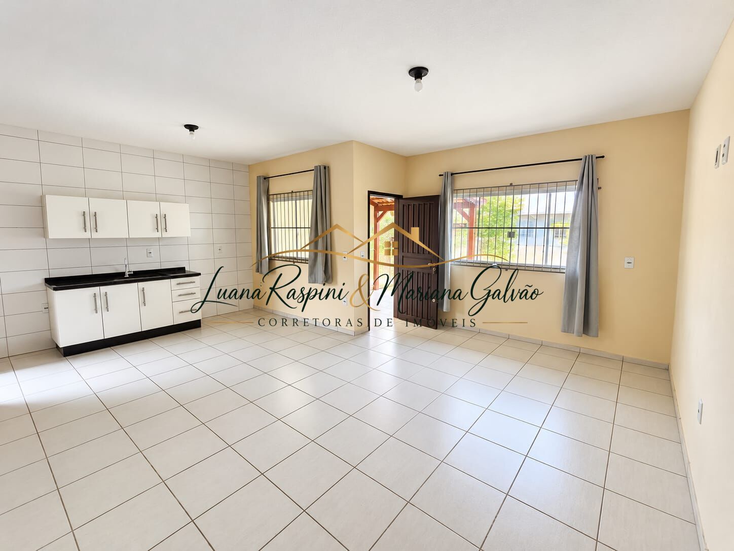 Casa, 3 quartos, 77 m² - Foto 2