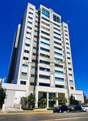 Apartamento, 3 quartos, 189 m² - Foto 1