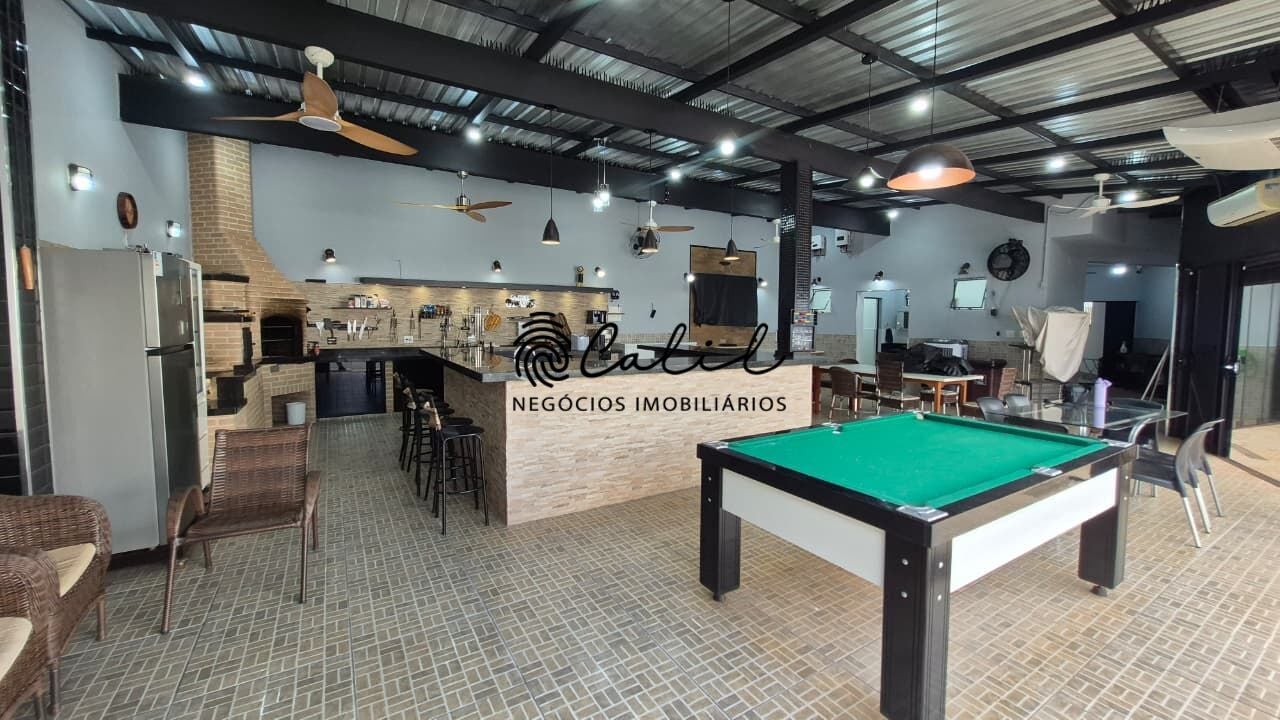 Casa, 1 quarto, 180 m² - Foto 2