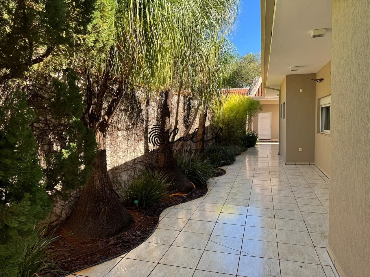 Casa, 3 quartos, 242 m² - Foto 28