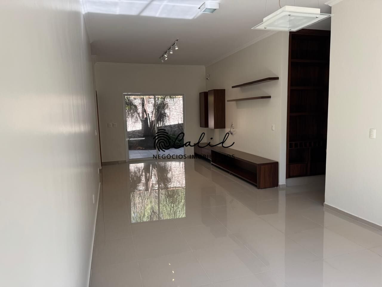 Casa, 3 quartos, 242 m² - Foto 5