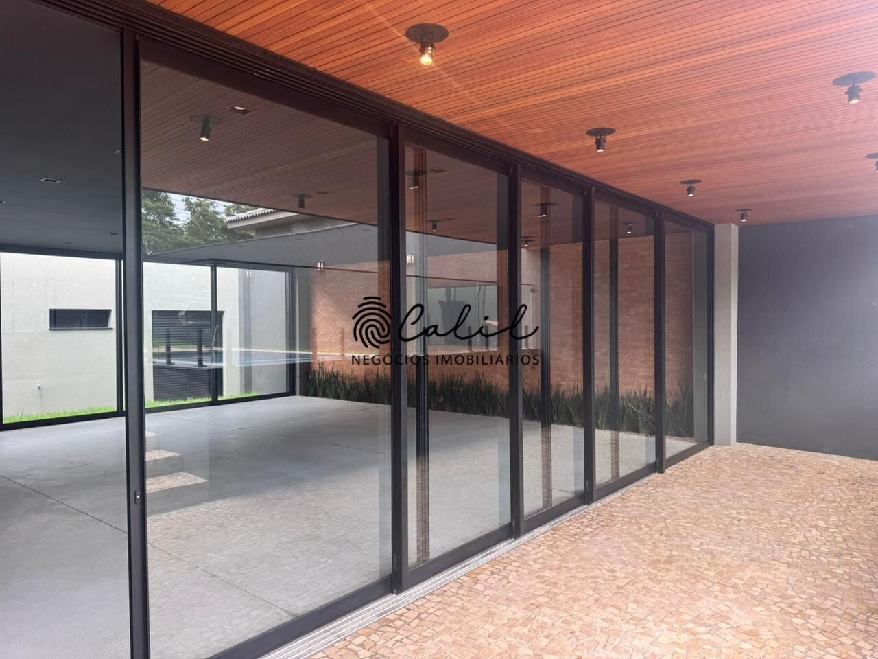 Casa, 3 quartos, 242 m² - Foto 27