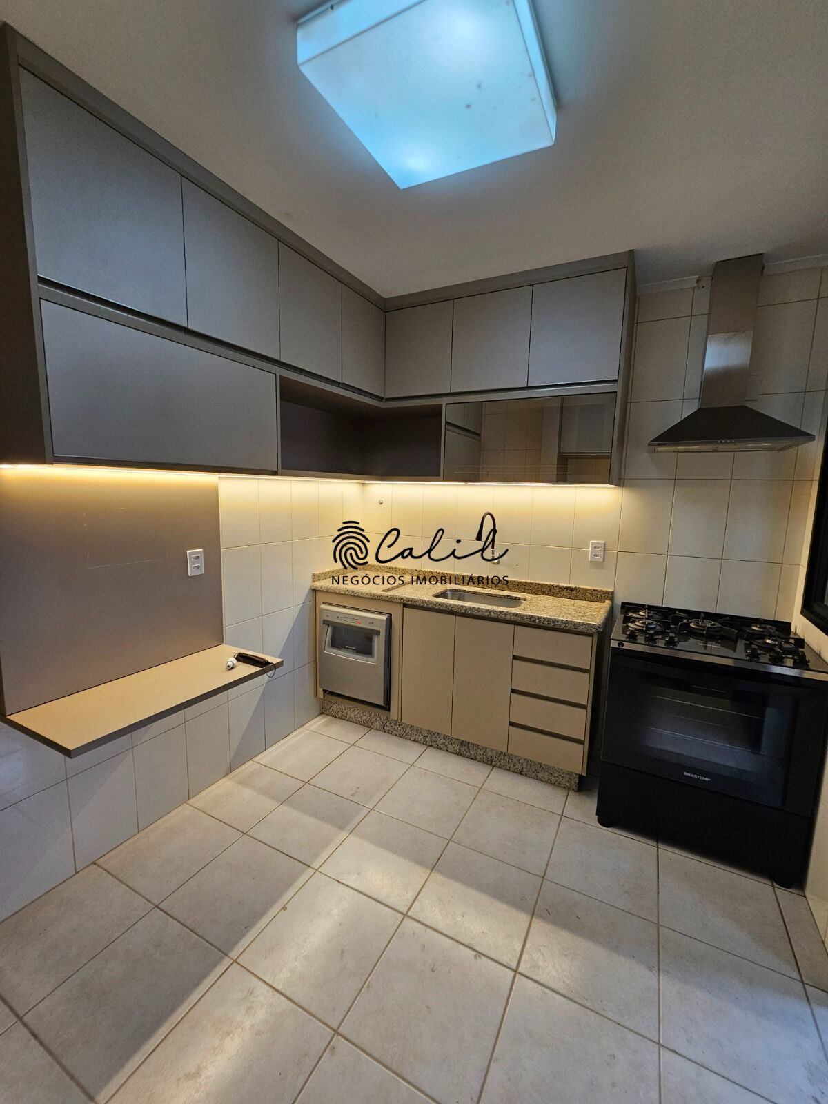 Apartamento, 3 quartos, 106 m² - Foto 2