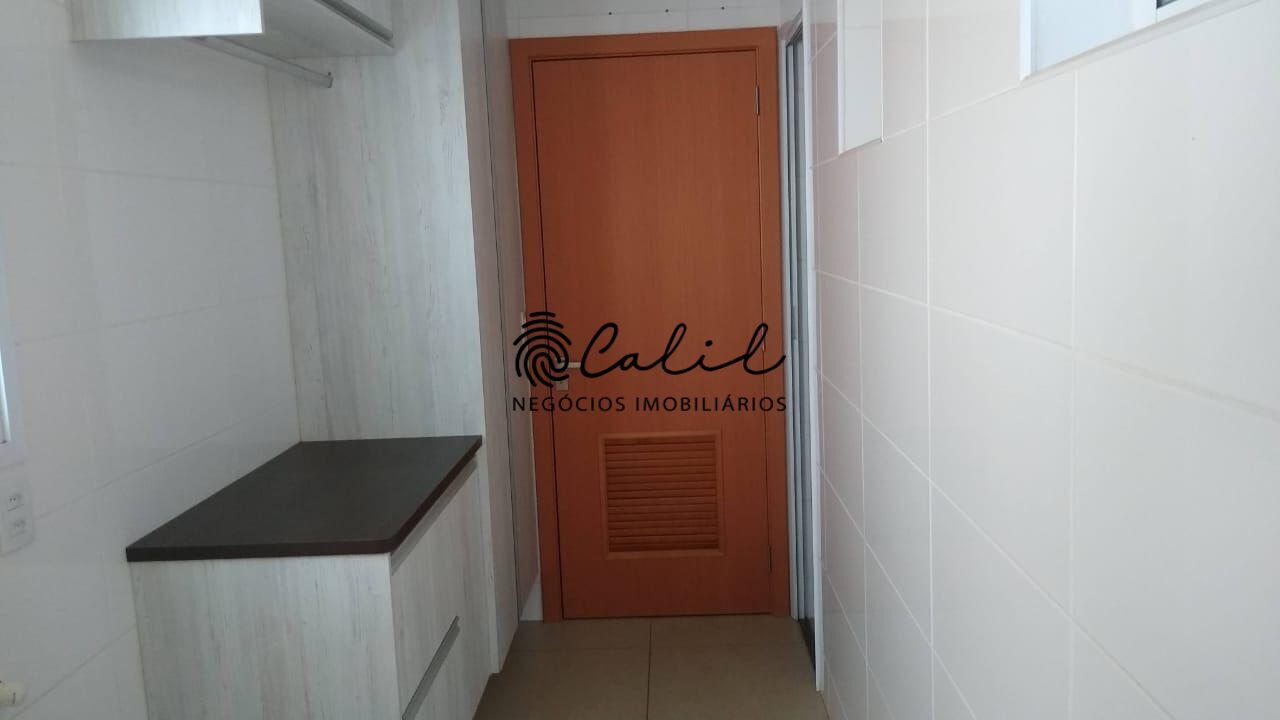 Apartamento, 3 quartos, 135 m² - Foto 2