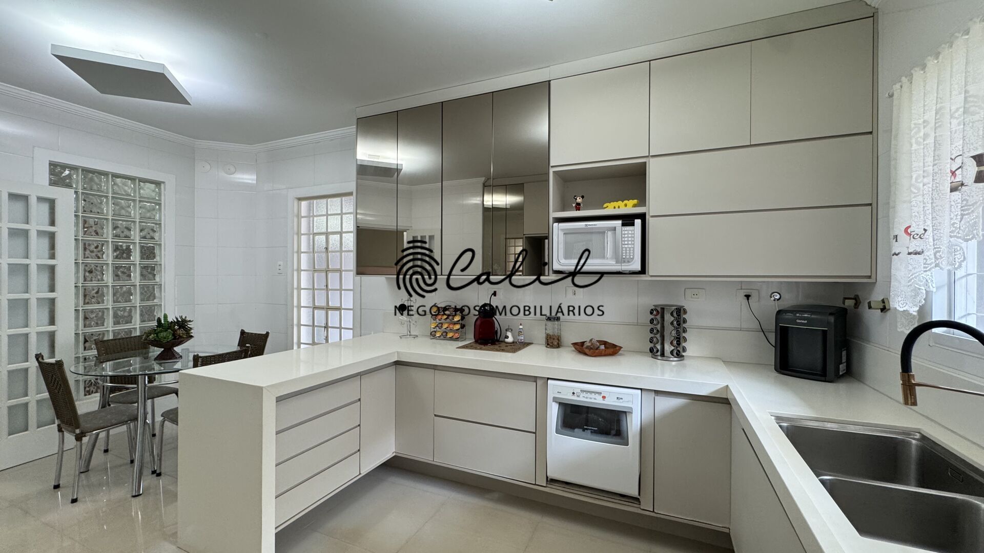 Sobrado, 4 quartos, 249 m² - Foto 16