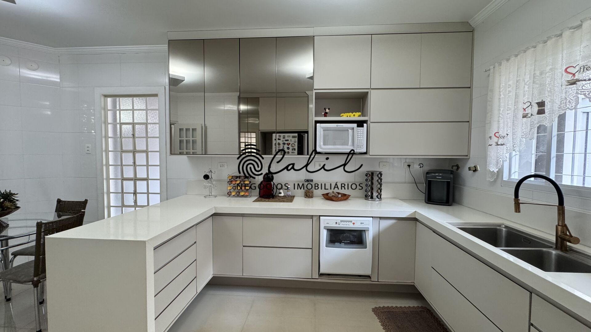 Sobrado, 4 quartos, 249 m² - Foto 17