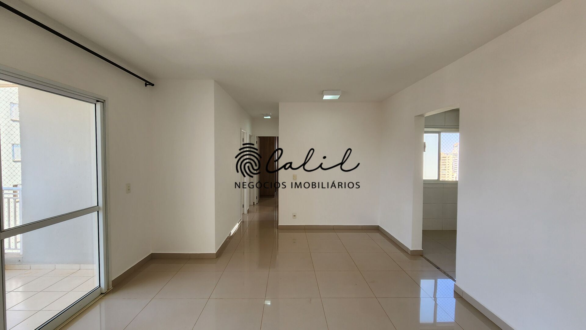 Apartamento, 3 quartos, 77 m² - Foto 2