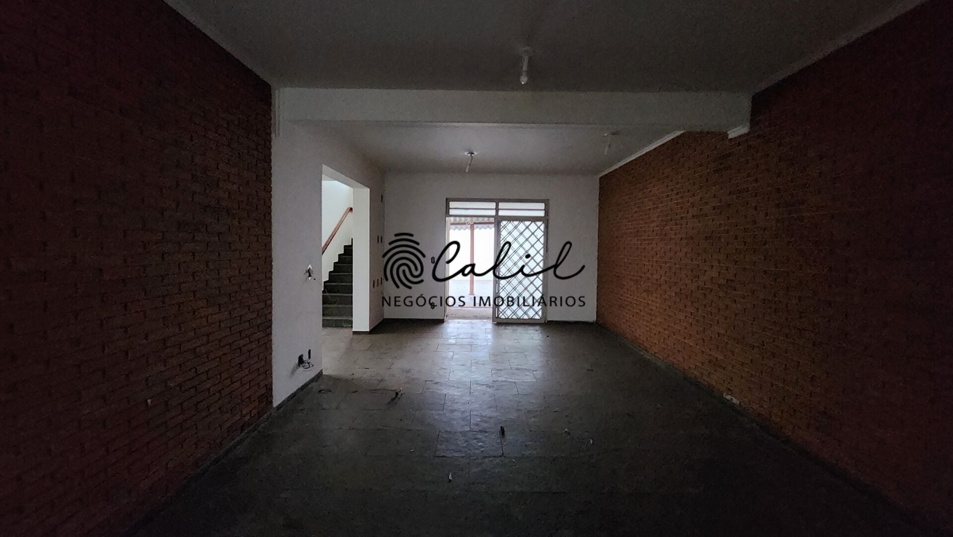 Sobrado, 3 quartos, 241 m² - Foto 2