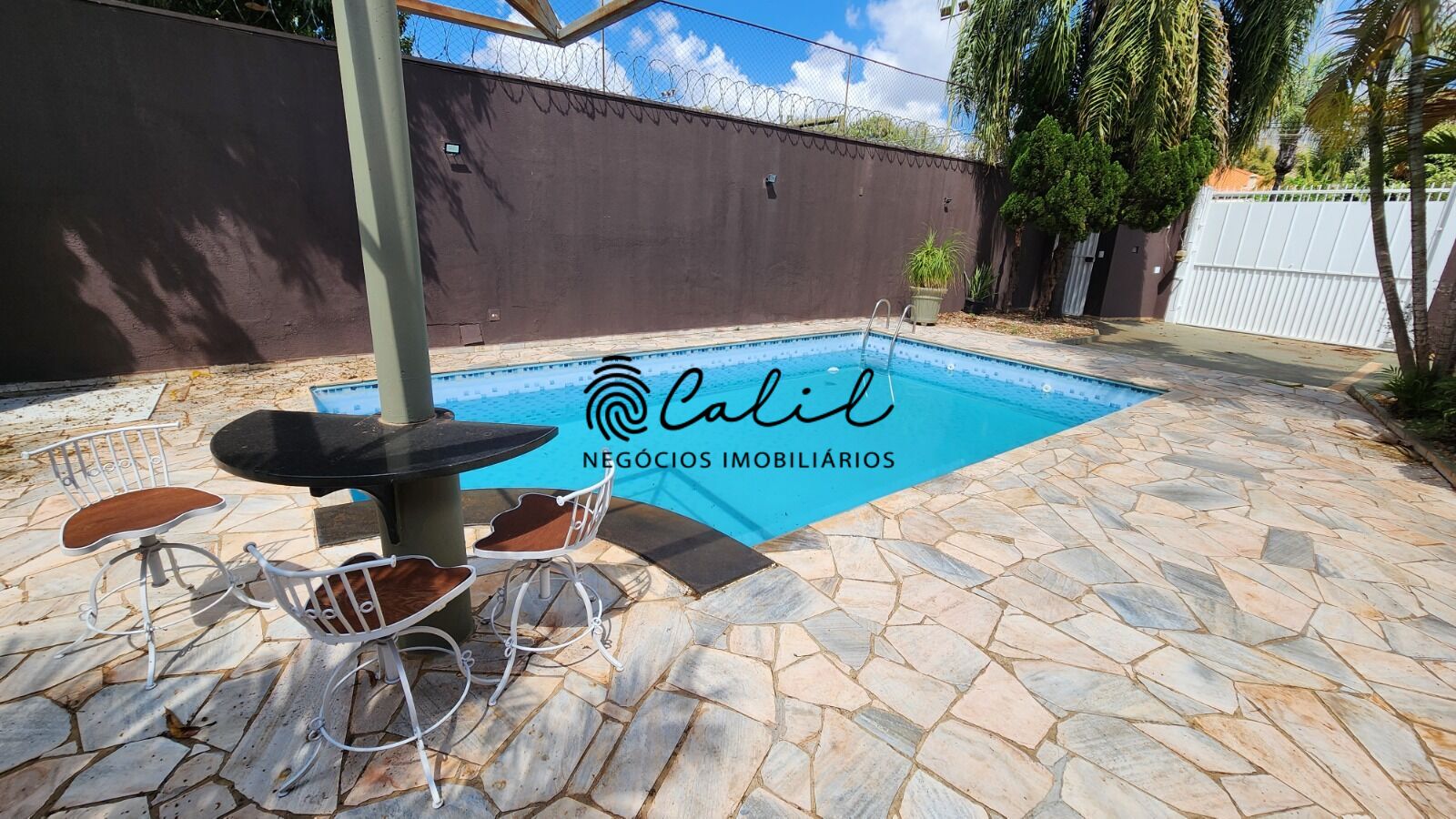 Casa, 2 quartos, 240 m² - Foto 3
