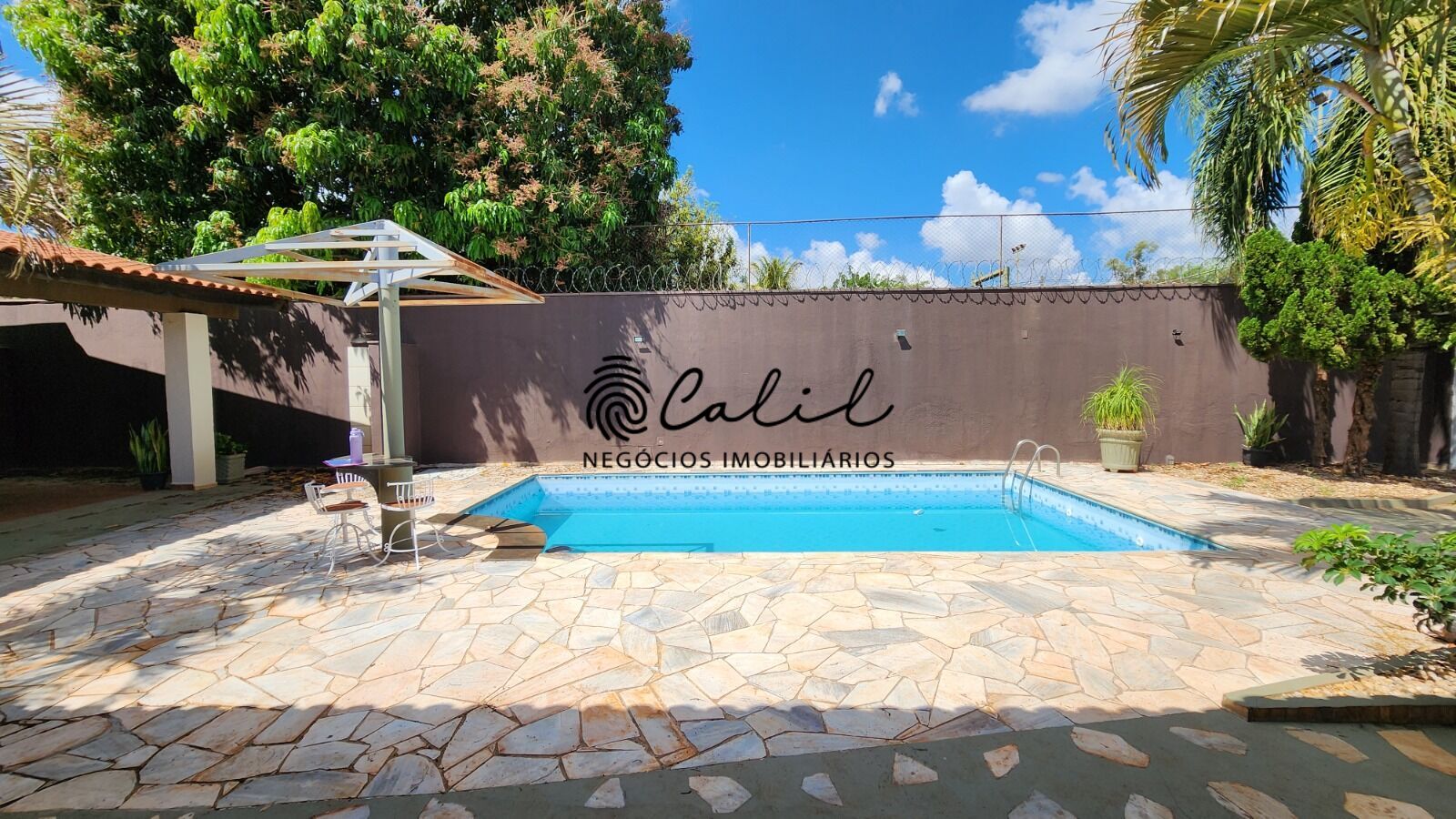 Casa, 2 quartos, 240 m² - Foto 4