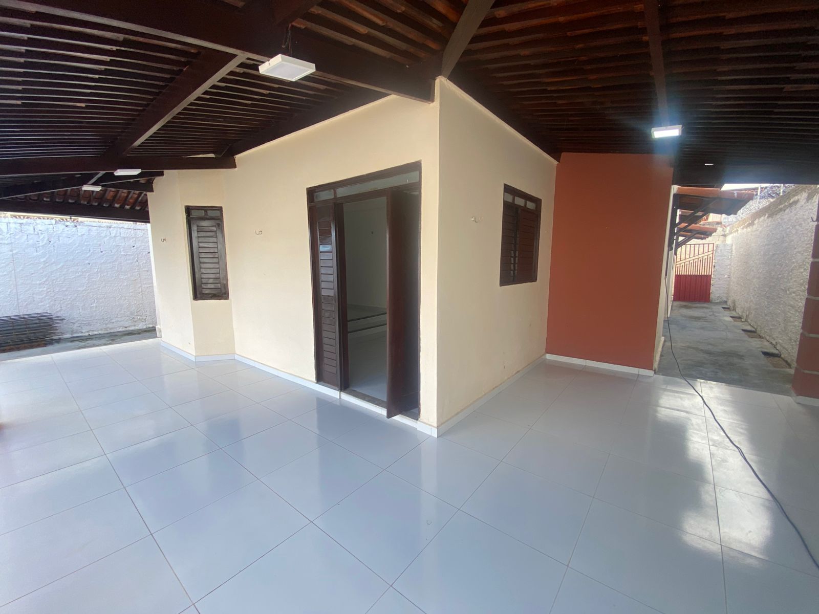 Casa, 3 quartos, 360 m² - Foto 3