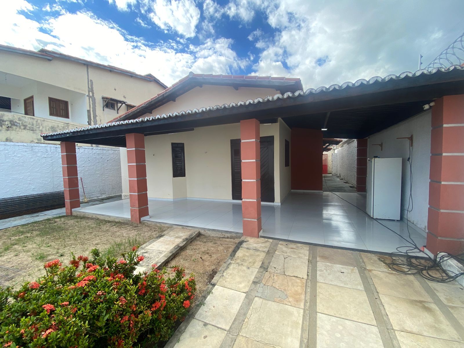Casa, 3 quartos, 360 m² - Foto 1