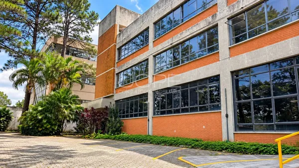 Galpão Industrial 3.571 m² para Locação em Tamboré – Barueri