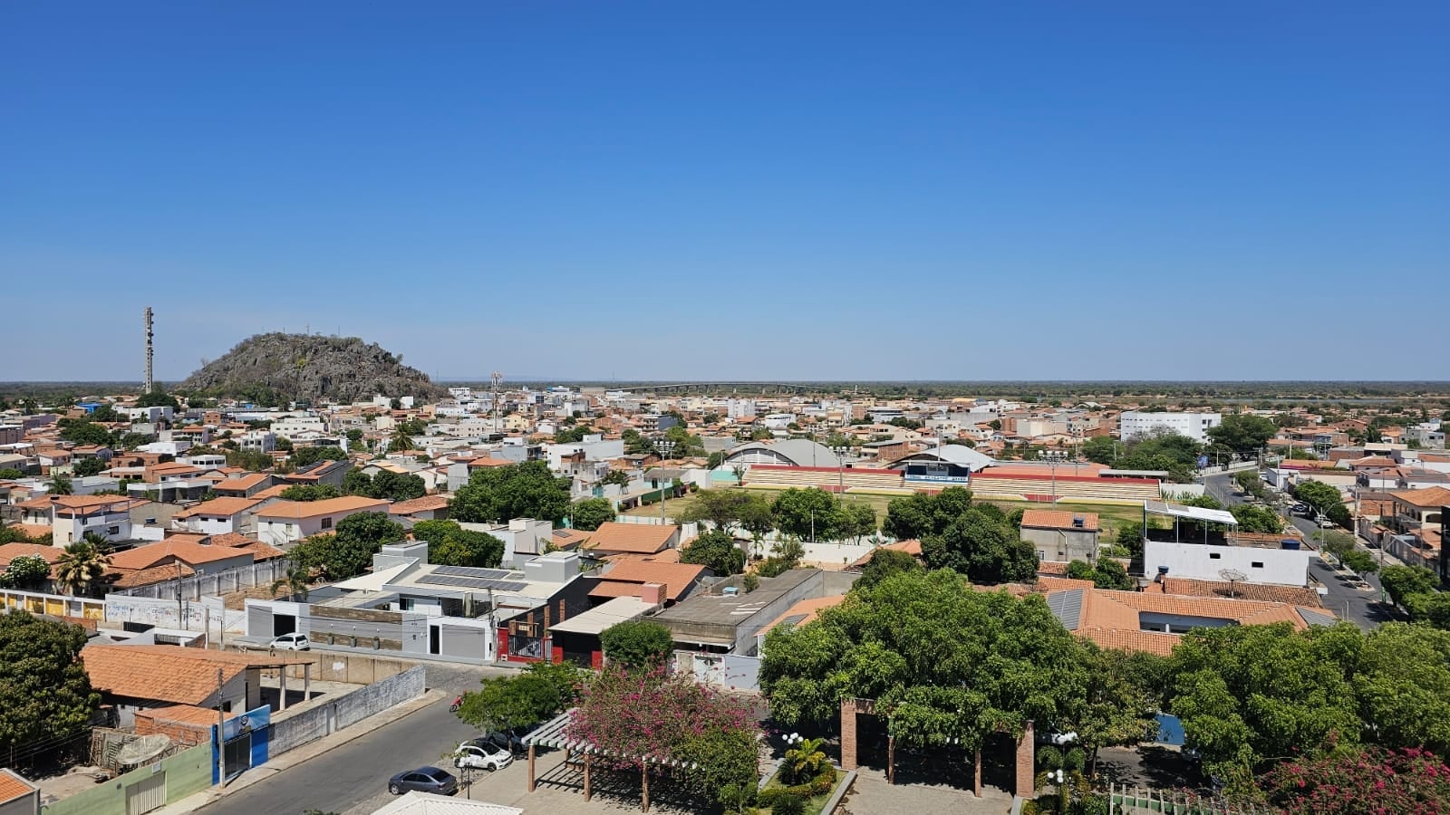 Nívea Maria - Corretora de Imóveis | Nívea Maria Imobiliária Ltda.