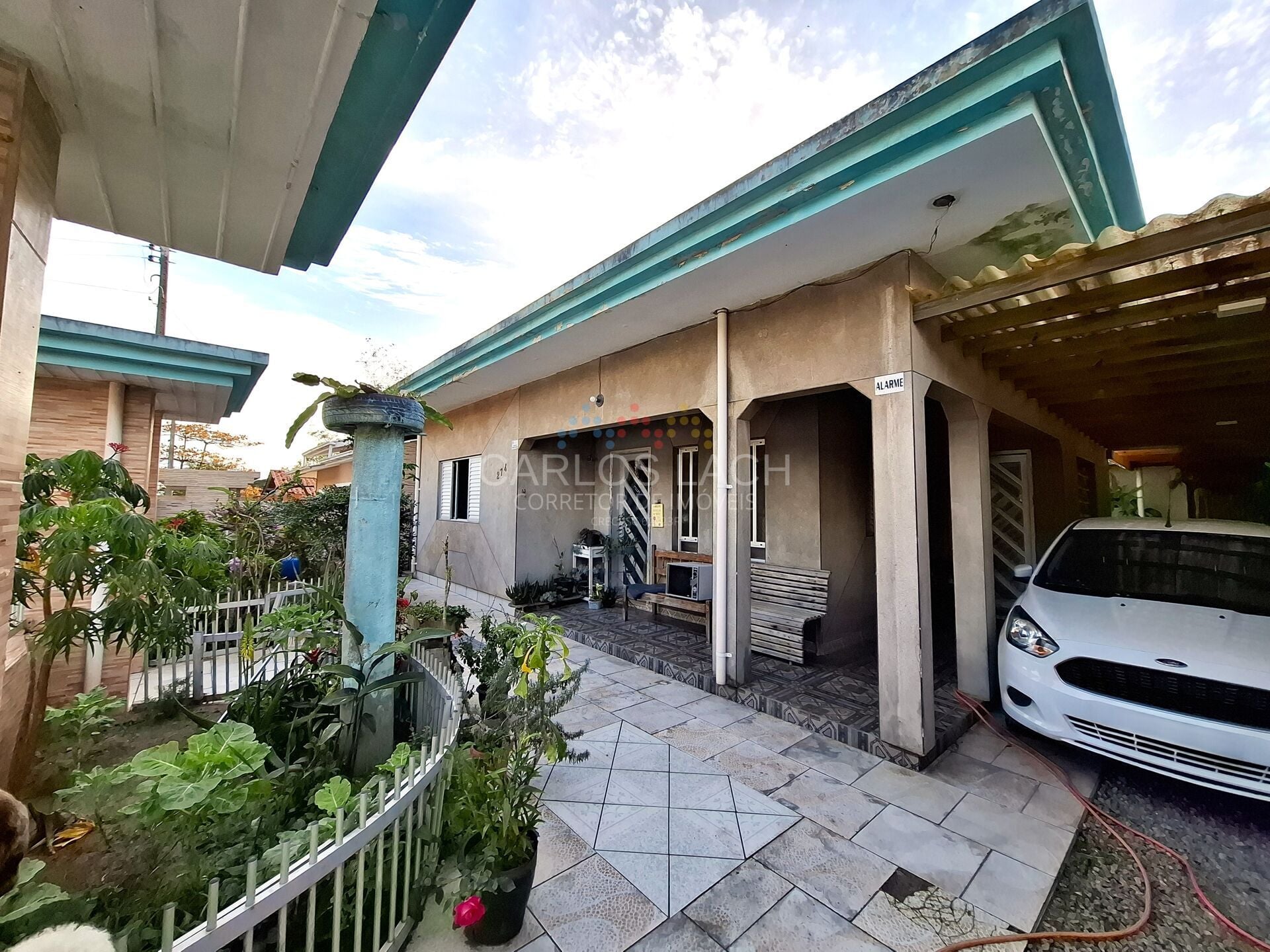 Casa, 2 quartos, 130 m² - Foto 1