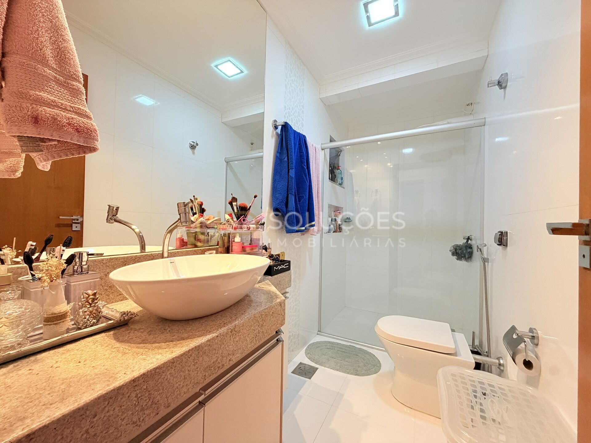 Casa, 3 quartos, 218 m² - Foto 15